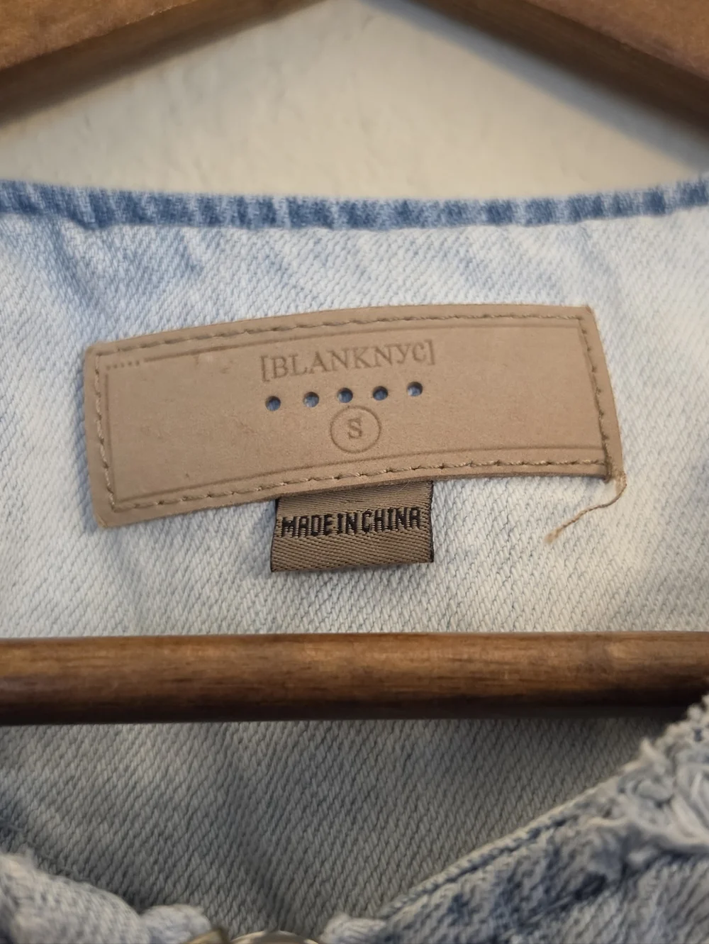 Blank NYC Denim Jean Jacket Womens‎ Small Light Wash Full Zip Distressed 90s Y2K